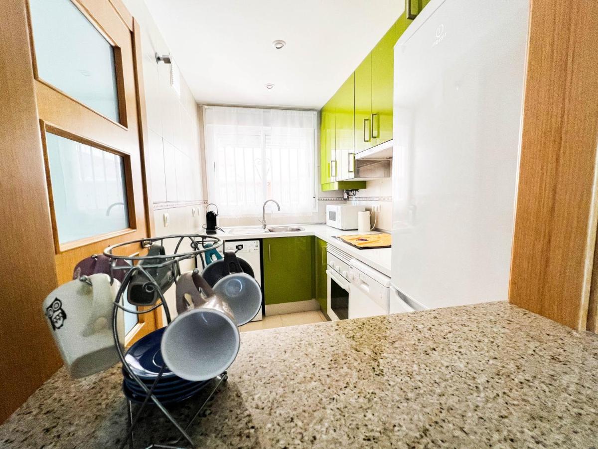 Renovated Apartment On The First Line โอโรเปซาเดลมาร์ ภายนอก รูปภาพ