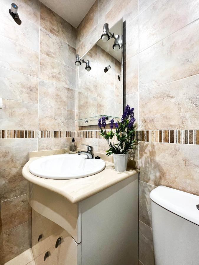 Renovated Apartment On The First Line โอโรเปซาเดลมาร์ ภายนอก รูปภาพ
